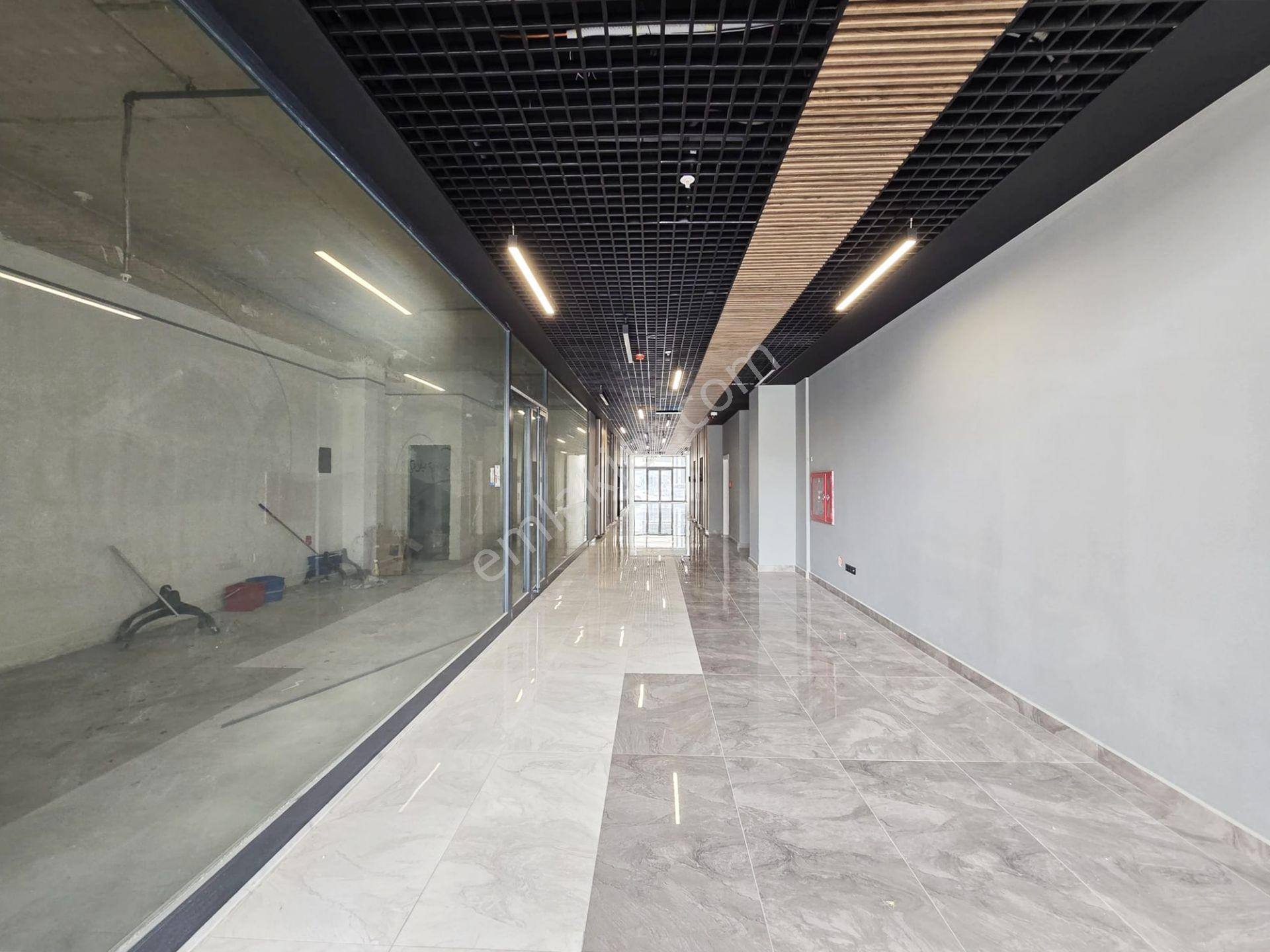 Kiza İş Merkezin'de Yeni Proje'de Full Ofis Ekipmanlı Lüks Ofis Büro - Görsel 15