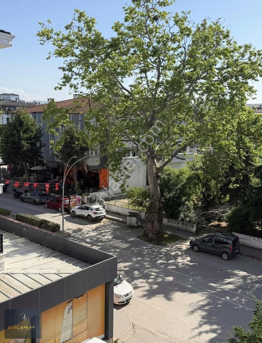Ercanlar Gayrimenkulden Kiralık Eşyalı 2+1 Daire