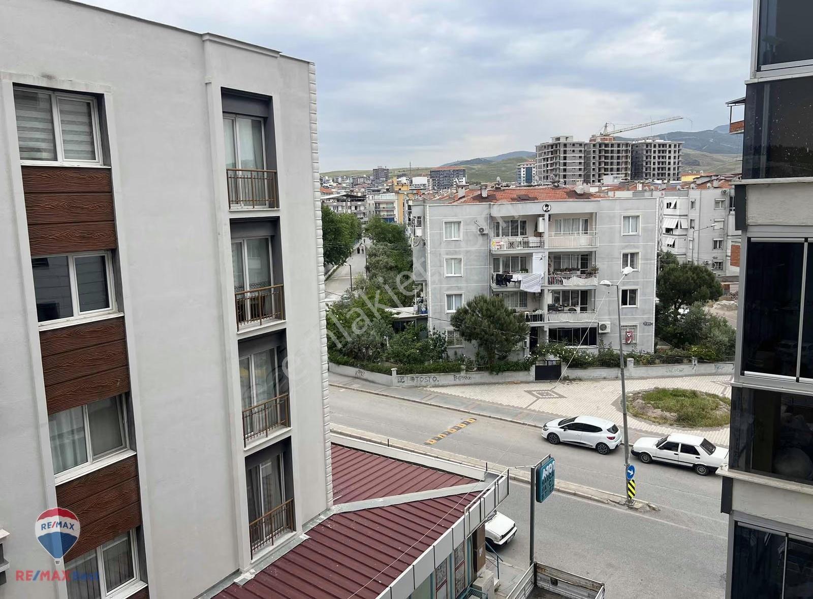 36 Menemen Esatpaşada Satılık Geniş 2+1 Daire - Görsel 20