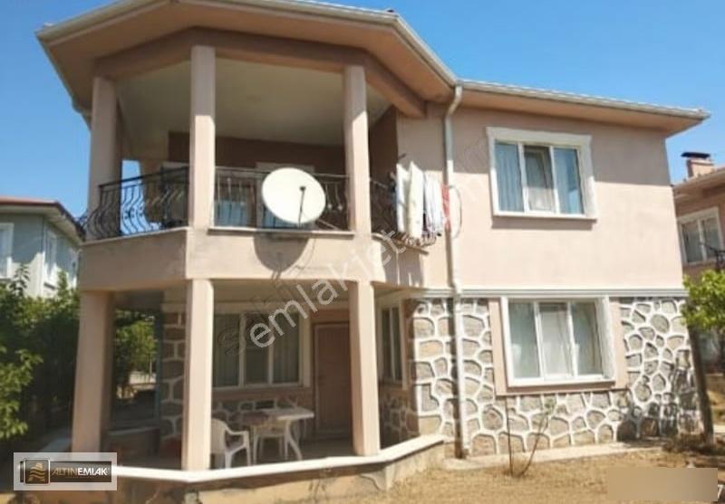 Isparta Eğridir Gölü Manzaralı Barla'da (gül Site) 2.katlı Villa - Görsel 4