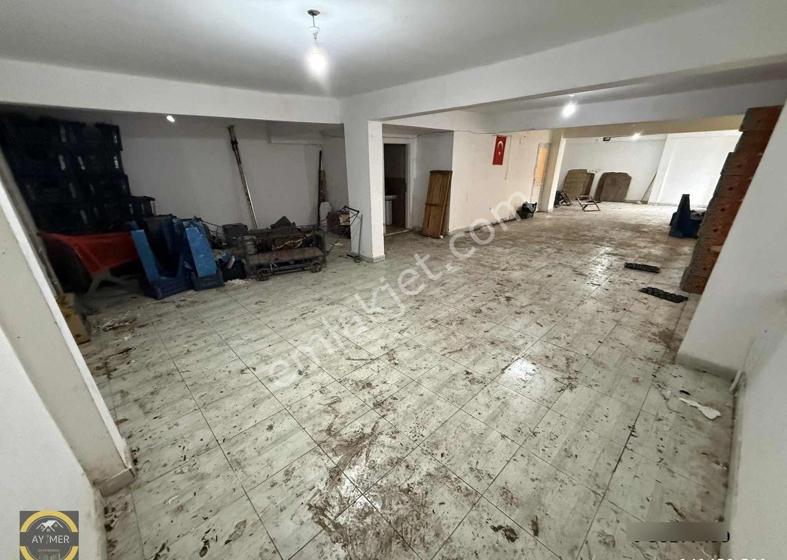 Semt Pazarı Karşısı Satılık Kupon Bacalı Dükkan&magza 200 M2 - Görsel 9