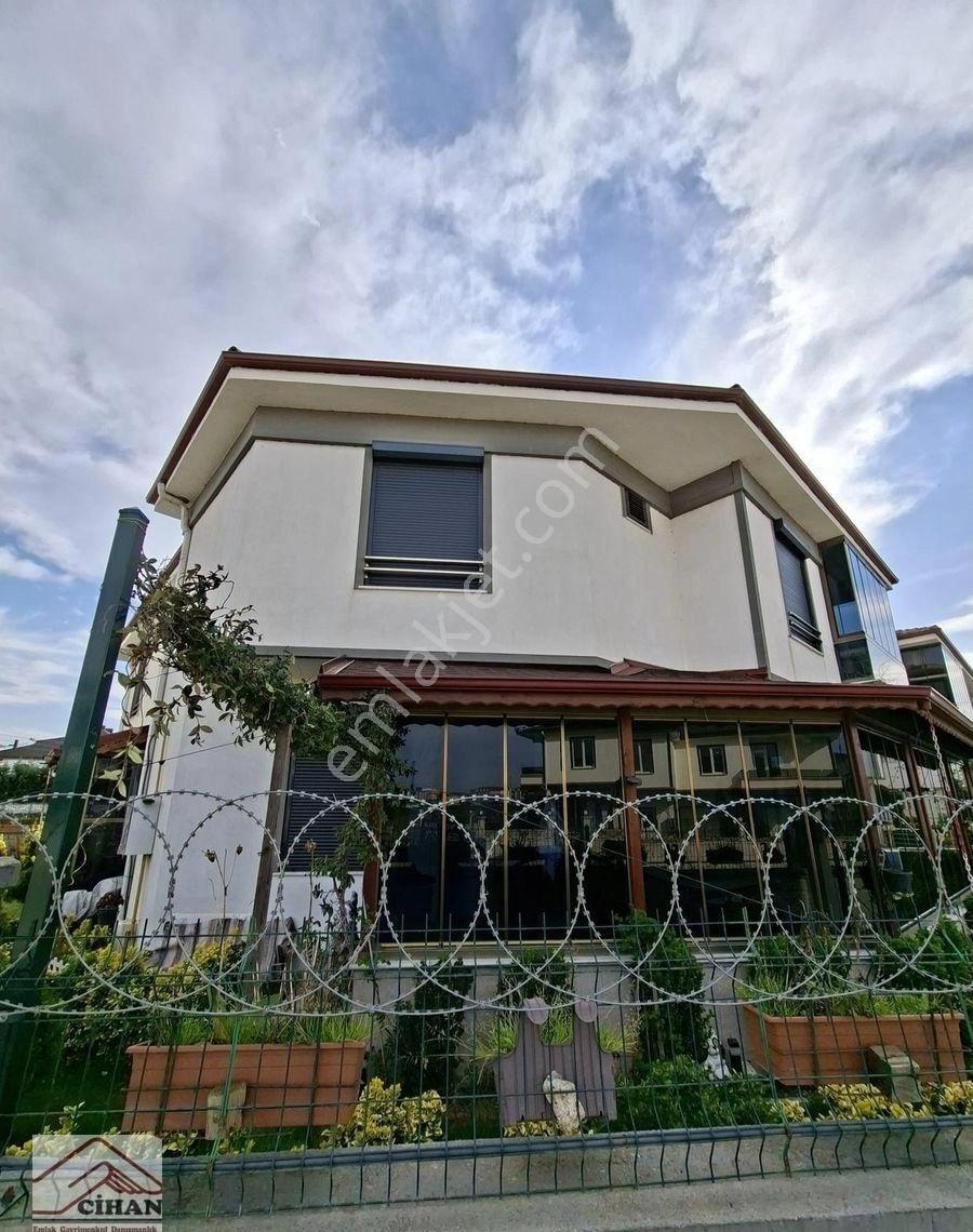Sakarya Karasu Aziziyede Satılık 3+1 Havuzlu Site - Görsel 3