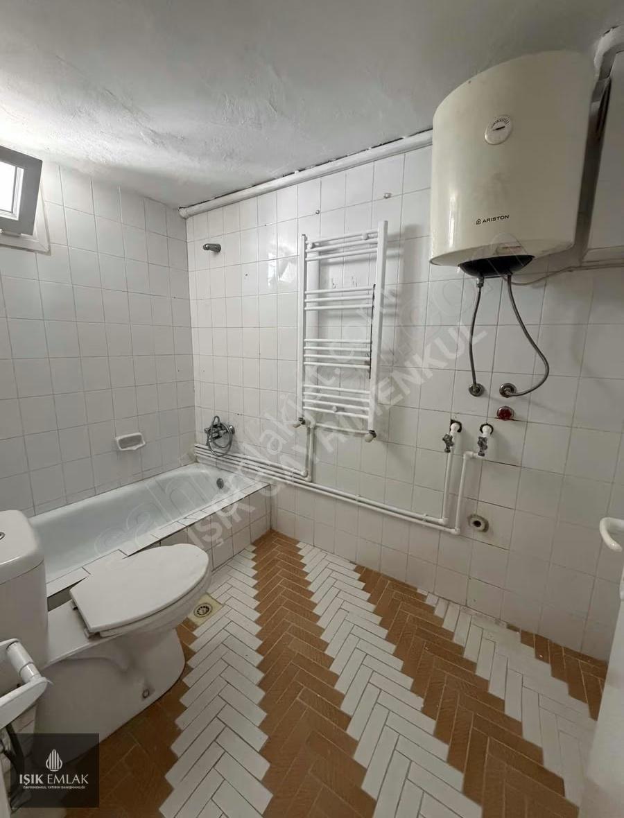 Işık Gayrimenkul'den Kiralık Hürriyet Mh. 2+1 Daire - Görsel 15