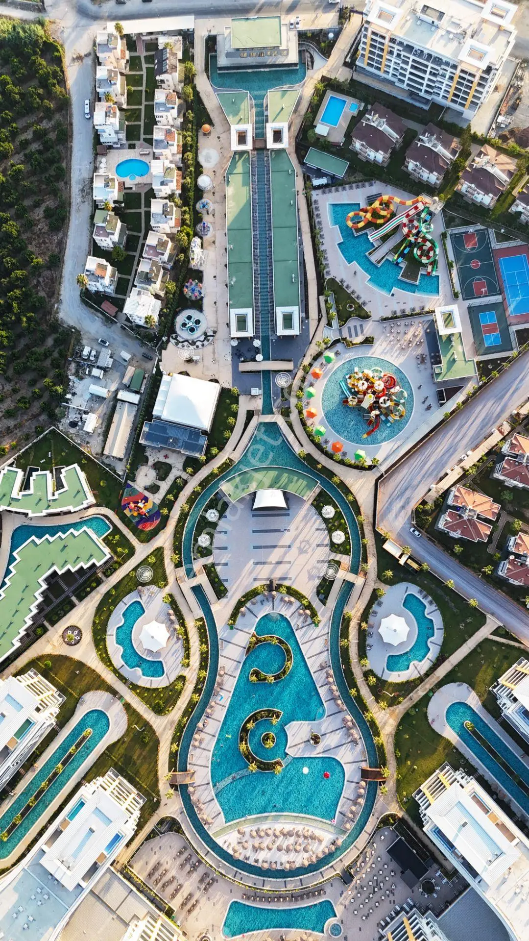 Fırsat Azura World Sitesi Hotel Konsept Full Aktivite Eşyalı - Görsel 3