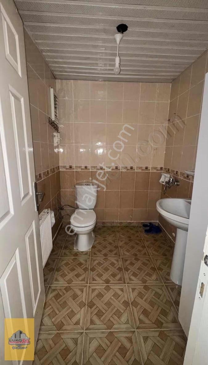 Beykent'te Satılık 2+1 Eksiksiz Masrafsız Bakımlı Tokı Dairesi - Görsel 10