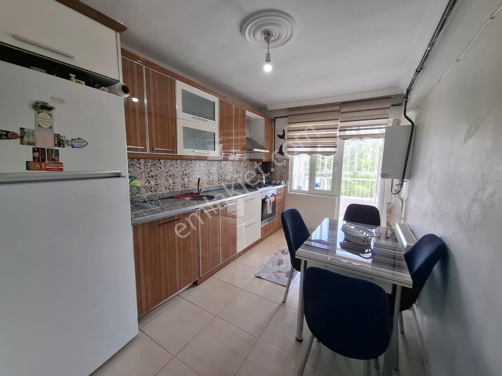 Aksoy'dan Ceylan Avm Arkası 3+1 Acil Satılık Daire