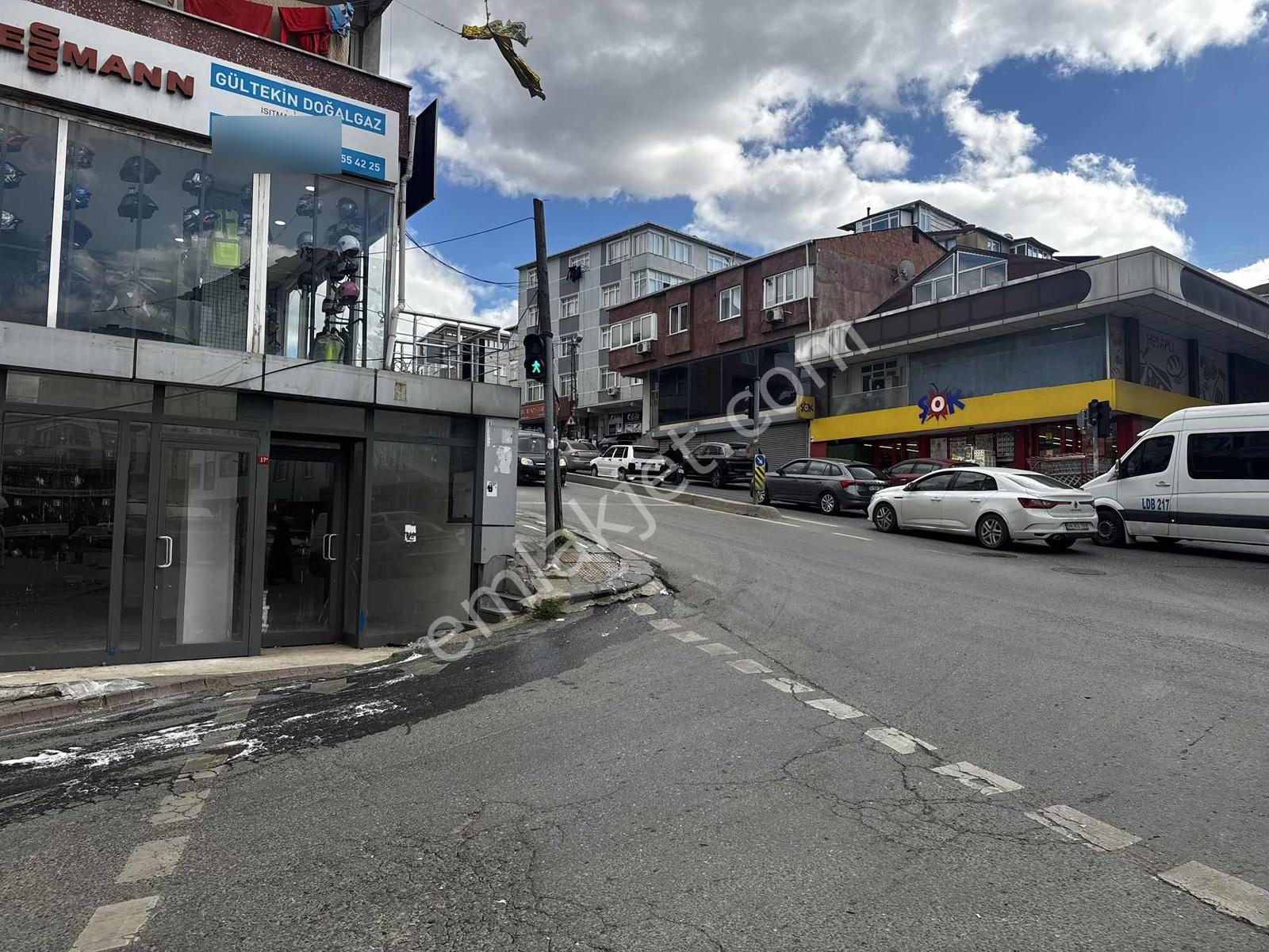 Vefa Gayrimenkulden Caddeye Cepheli Köşe Başı Dükkan - Görsel 2
