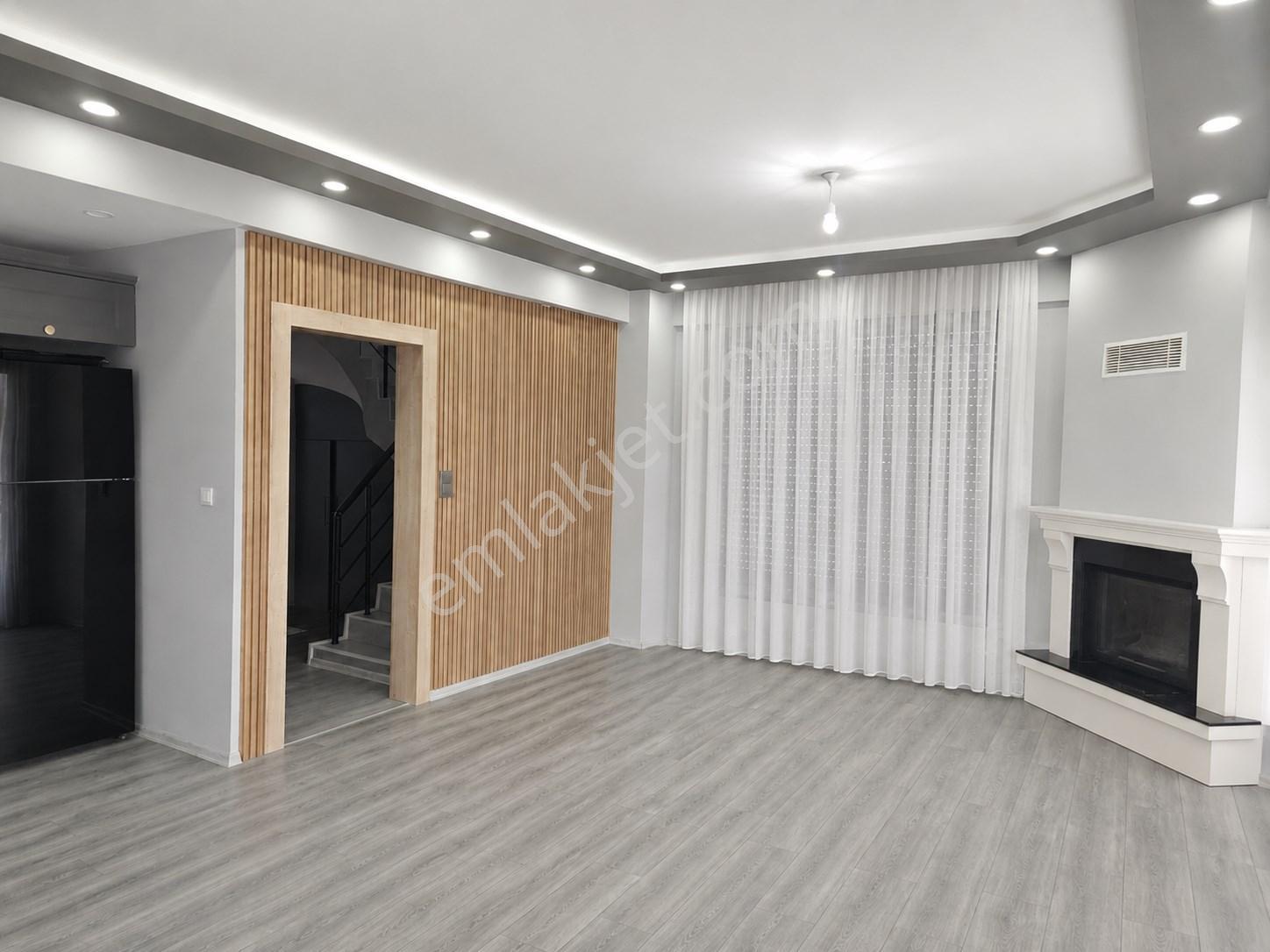 Pelitköy’de Müstakil Havuzlu Lüks Villa | 4+1 Özel Tasarım | Zeytinlikler İçinde Doğayla İç İçe - Görsel 16