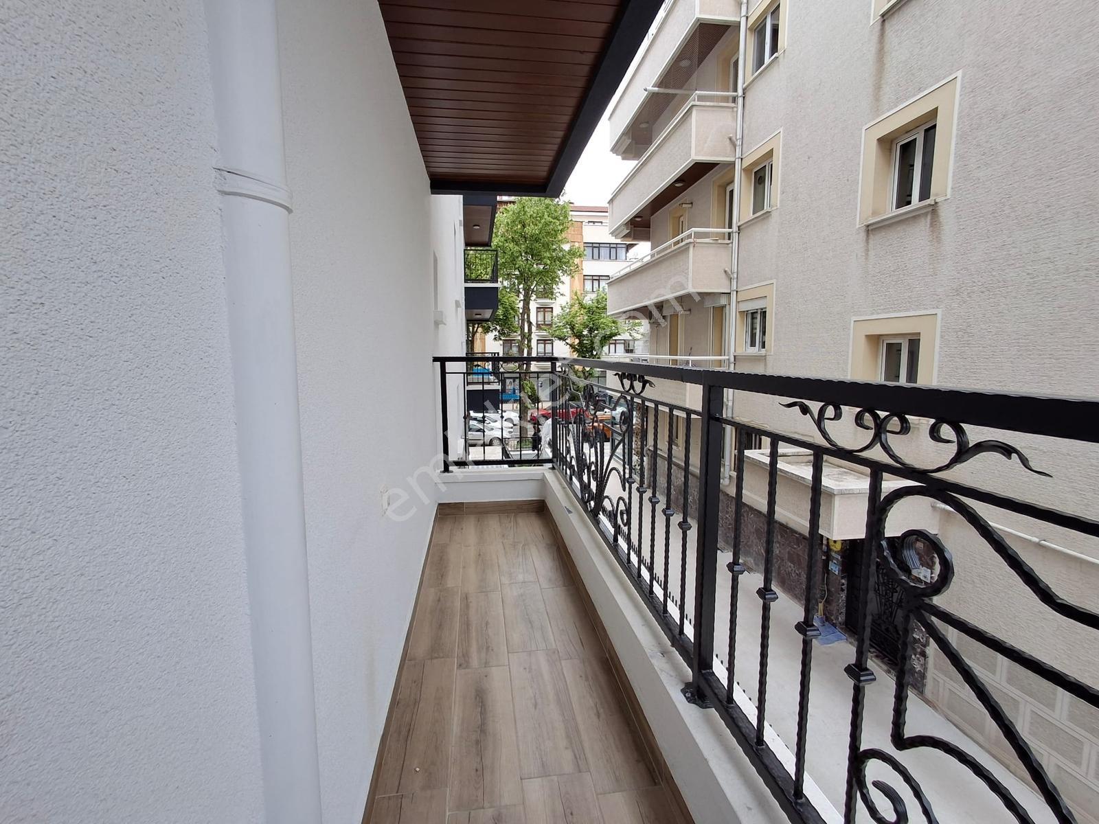 Kazakistan Cad. Üzeri, 2+1, 70 M2, Kapalı Otoparklı - Görsel 10