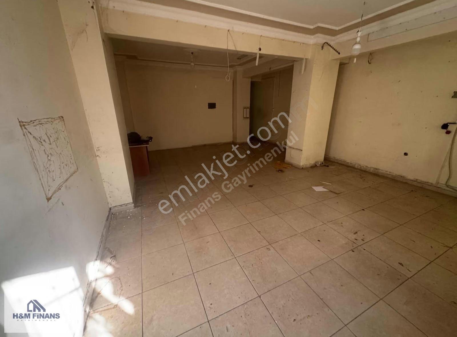 Çekmeköy Şahinbey Caddesinde 70 M2 Prestijli Kiralık Magaza - Görsel 4