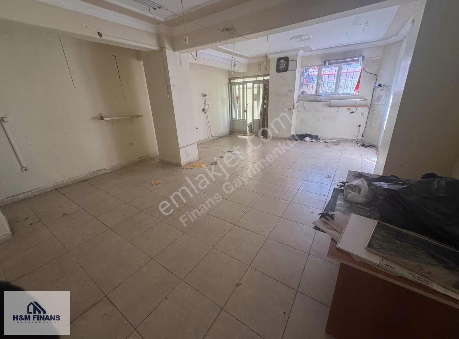 Çekmeköy Şahinbey Caddesinde 70 M2 Prestijli Kiralık Magaza - Görsel 28