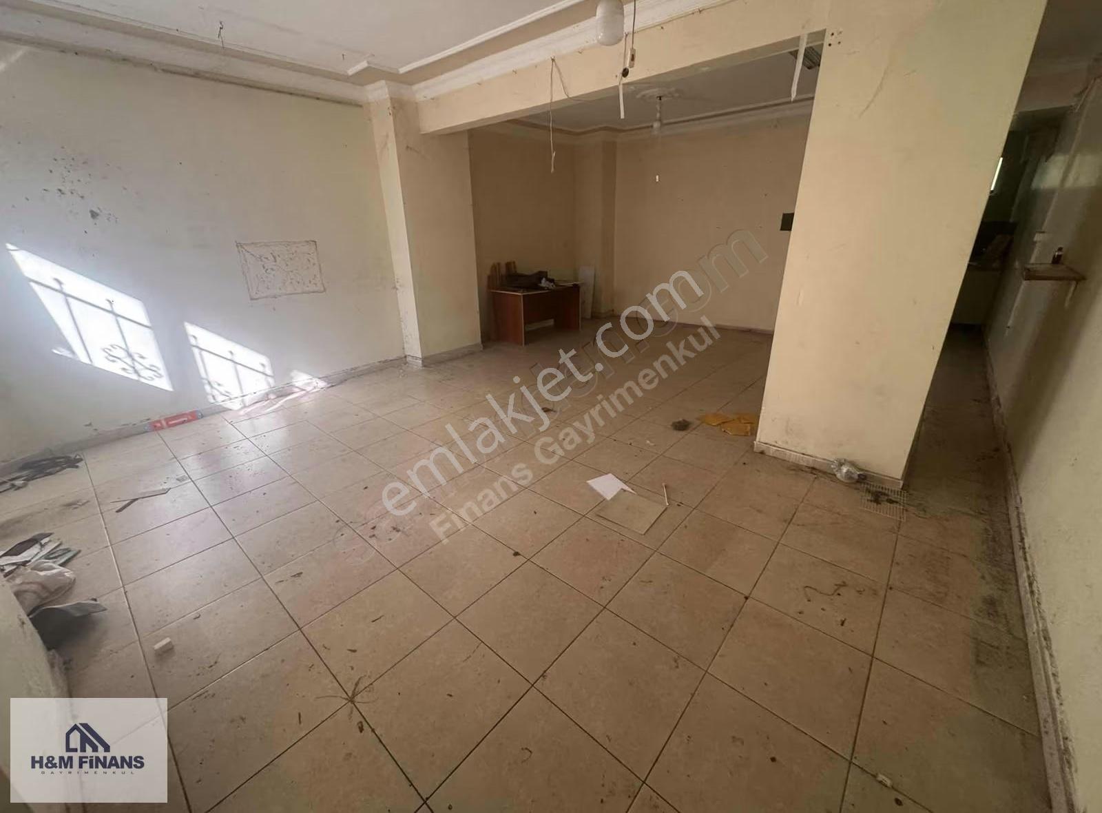 Çekmeköy Şahinbey Caddesinde 70 M2 Prestijli Kiralık Magaza - Görsel 35