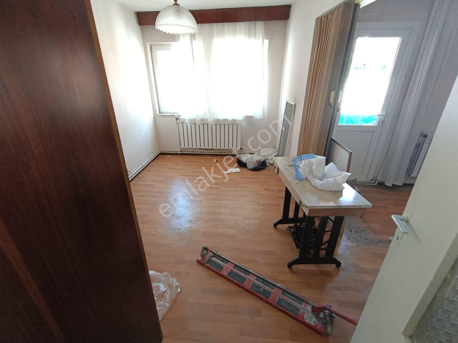 Gözde Gayrimenkul'den Maksem Meydanda Kiralık Daire - Görsel 8