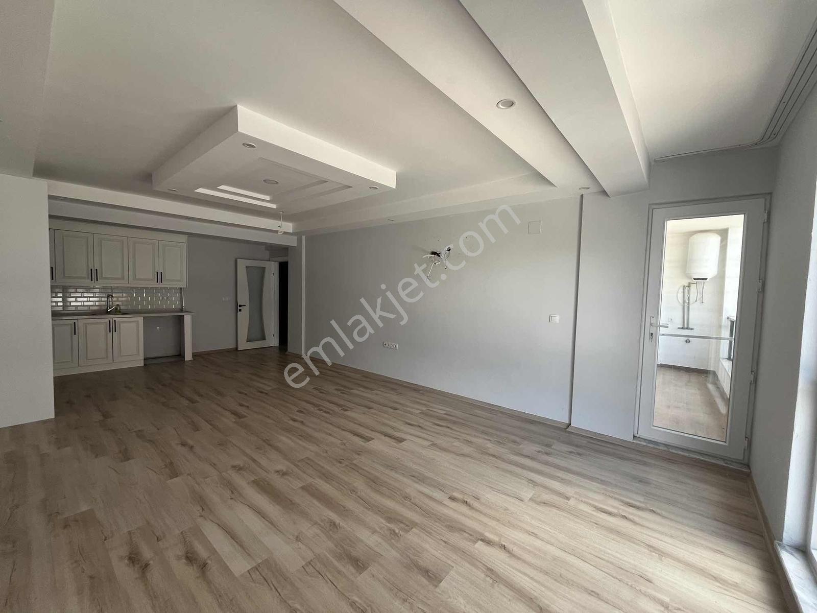 Lavınıa'dan Ebeveyn Banyolu Kiralık Daire - Görsel 14