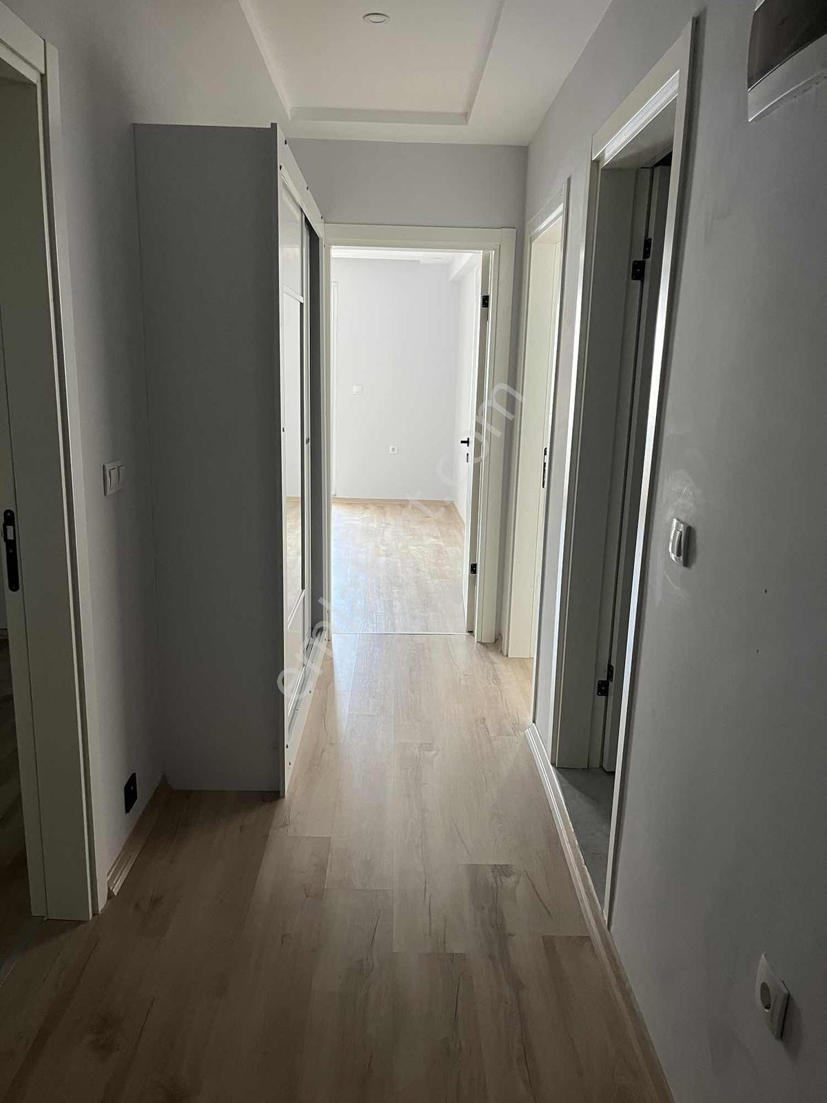Lavınıa'dan Ebeveyn Banyolu Kiralık Daire - Görsel 6