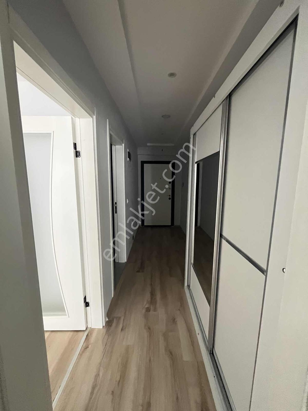 Lavınıa'dan Ebeveyn Banyolu Kiralık Daire - Görsel 7