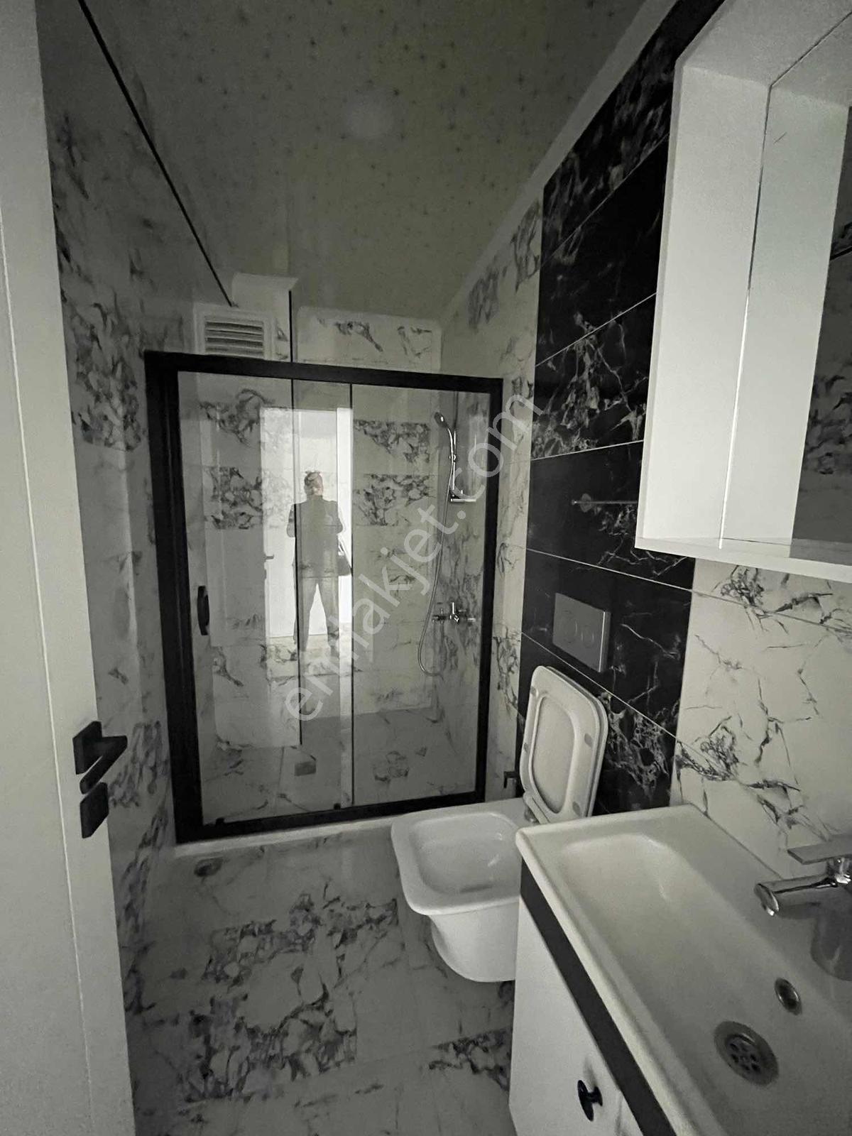 Lavınıa'dan Ebeveyn Banyolu Kiralık Daire - Görsel 12