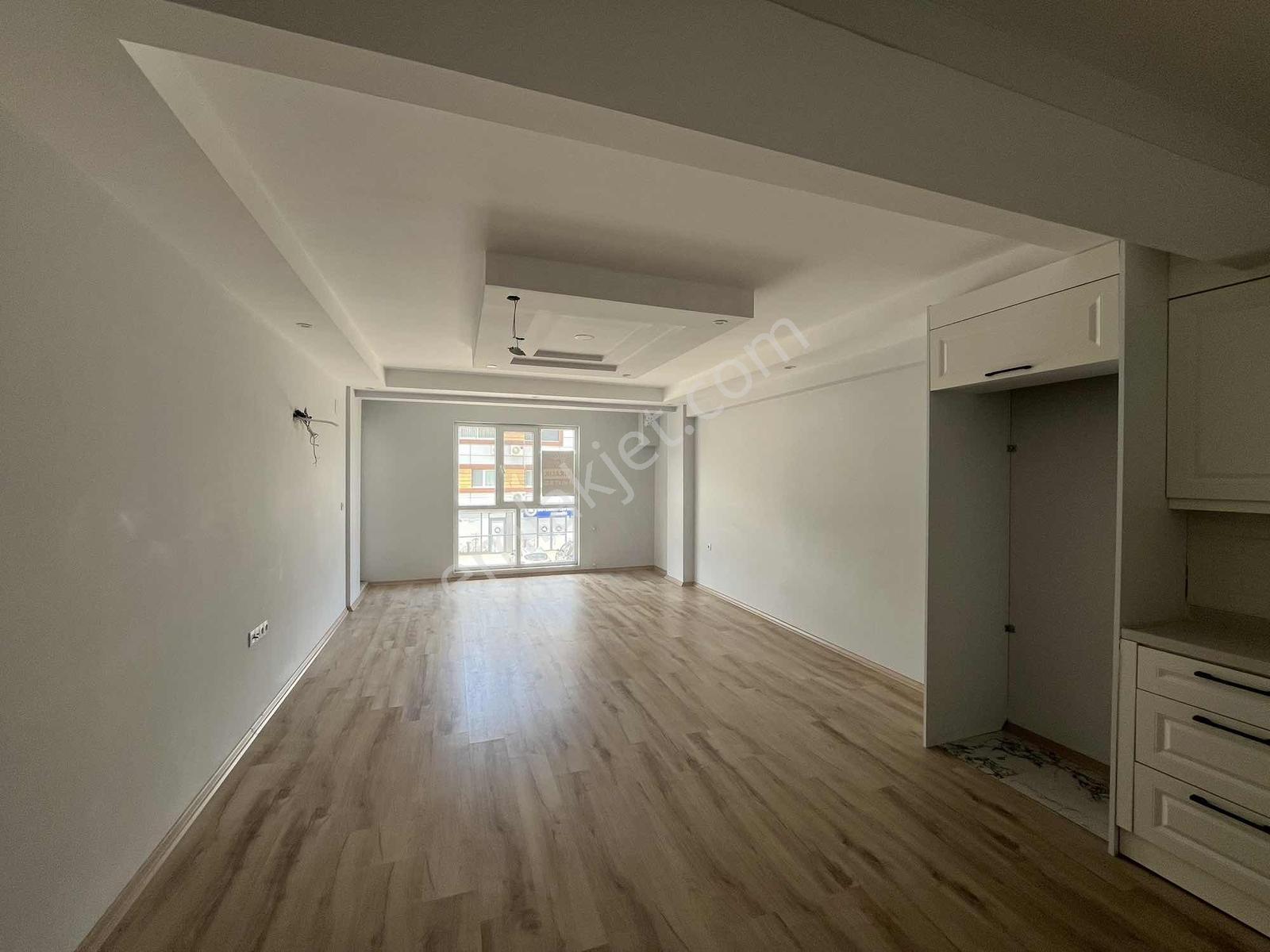 Lavınıa'dan Ebeveyn Banyolu Kiralık Daire - Görsel 18
