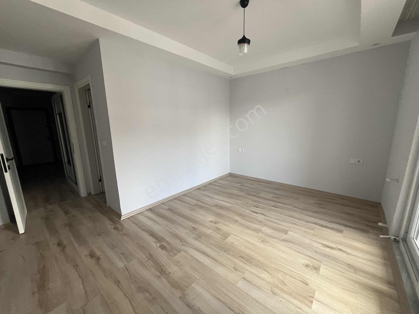 Lavınıa'dan Ebeveyn Banyolu Kiralık Daire - Görsel 16