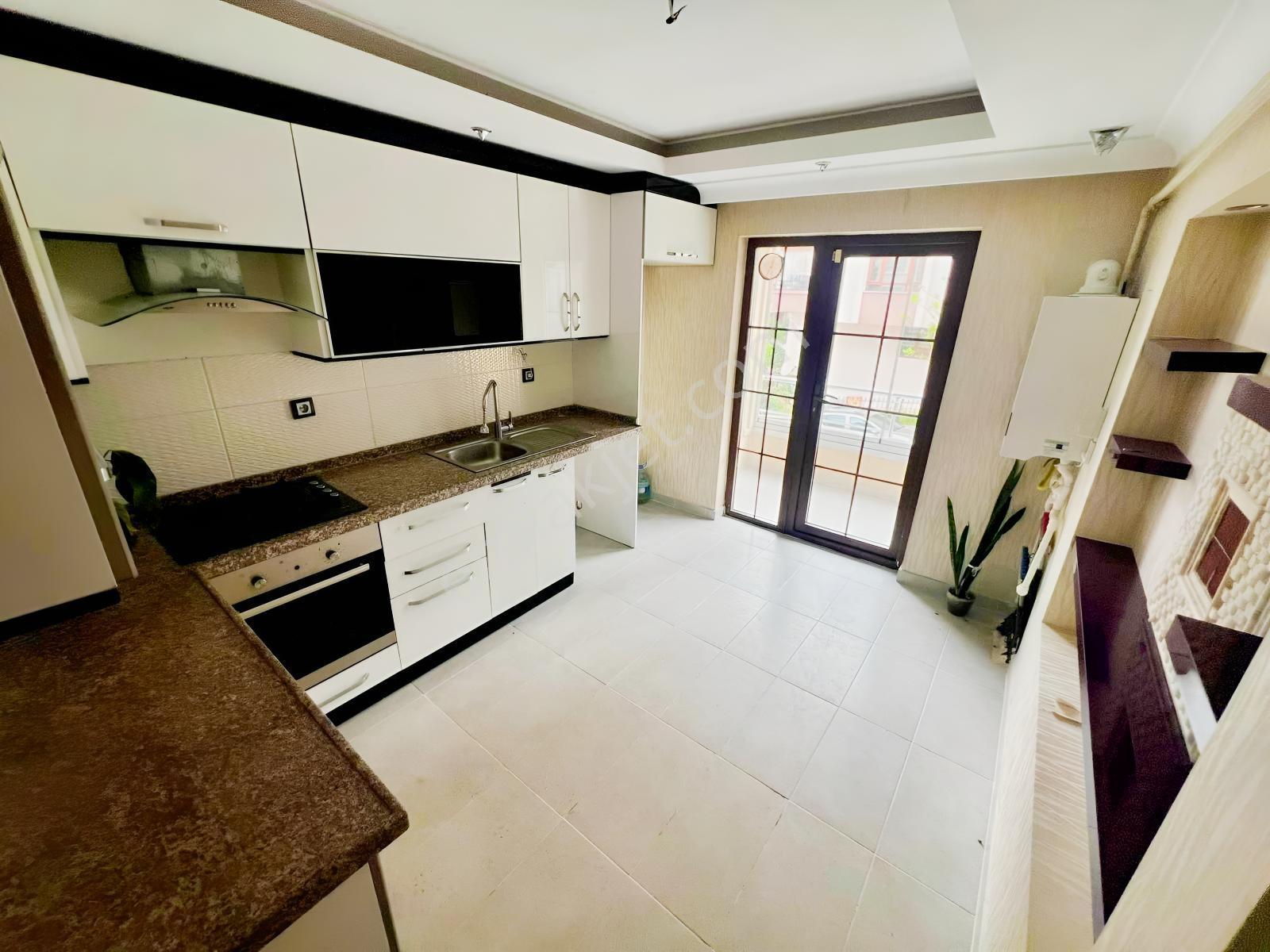 Kardeşler Parkı Yanı Ön Cephe Asansörlü Masrafsız 3+1 Daire - Görsel 24