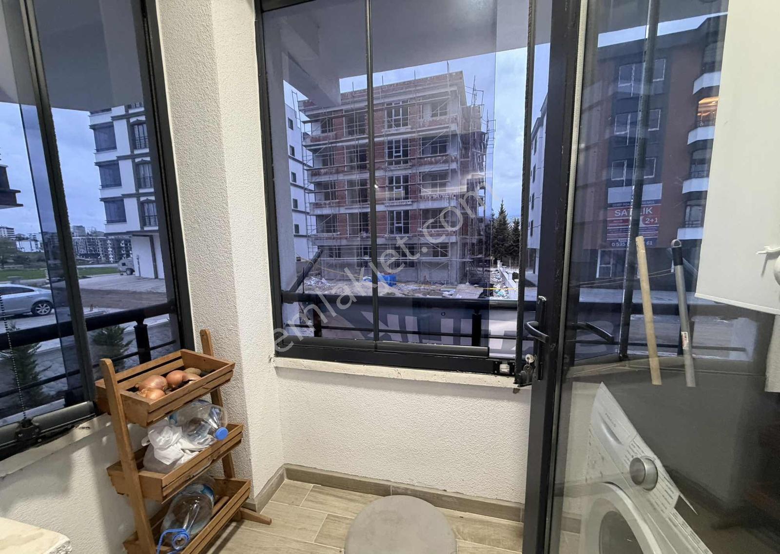 Pelitköyde 2+1 Salon Mutfak Bir Hazır Kiracılı Yatırımlık Daire - Görsel 33