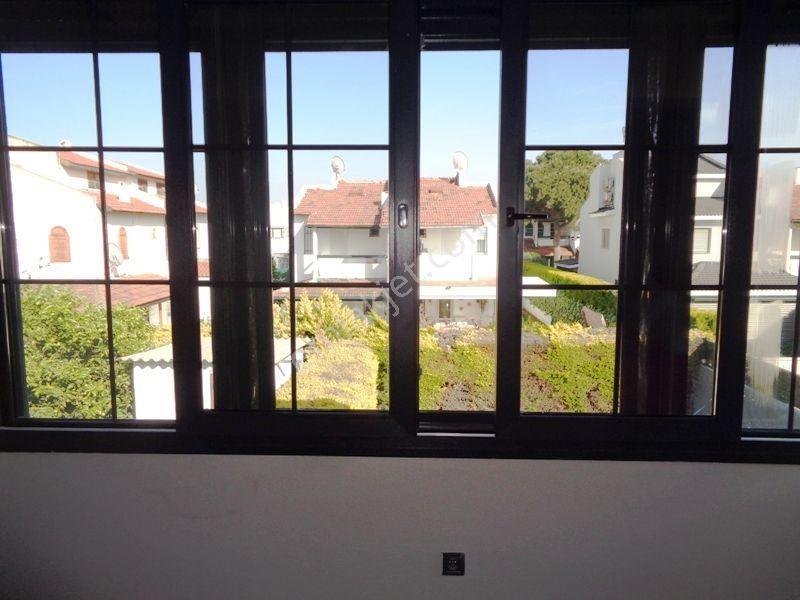 Alaçatı'da Ilıca Denize Çok Yakın Kiralık Müstakil Geniş Bahçeli 3+1 Lüks Villa - Görsel 29