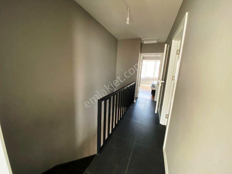 Alaçatı'da Ilıca Denize Çok Yakın Kiralık Müstakil Geniş Bahçeli 3+1 Lüks Villa - Görsel 30