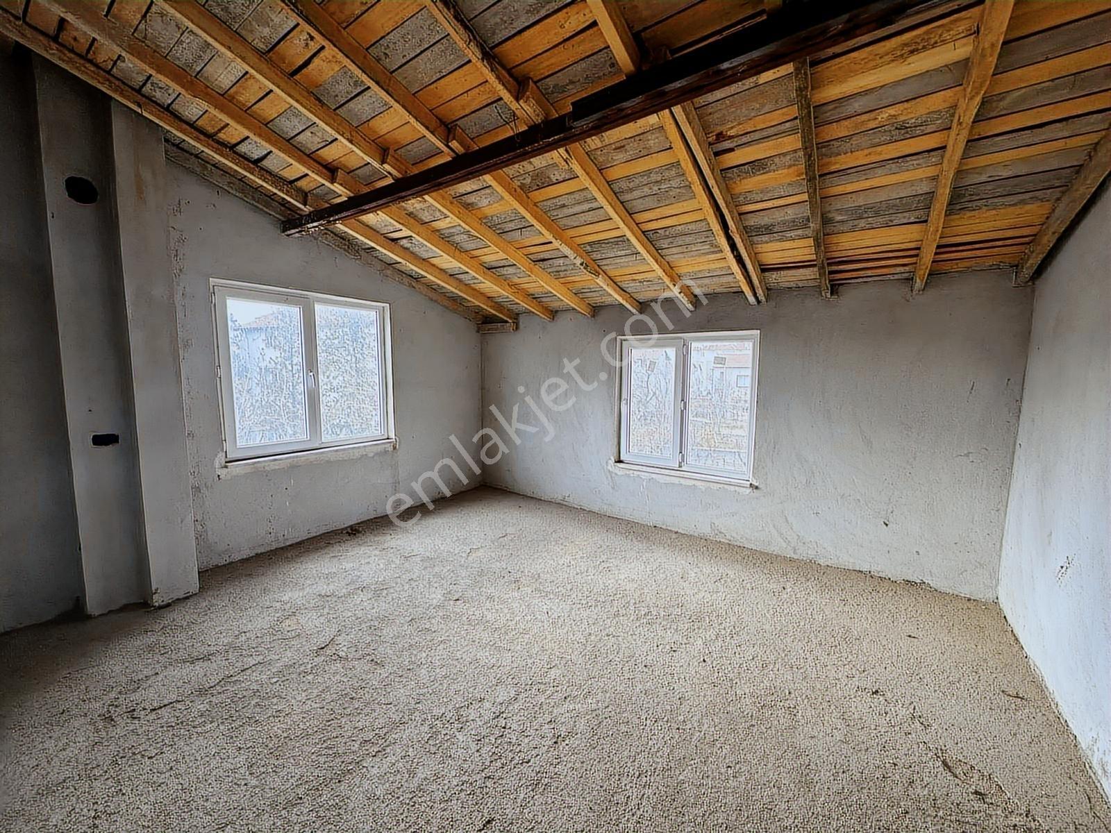 Bor Yenigöçmen Mah Satılık 2 Katlı(ayrı) 2+1 Satılık Müstakil Ev - Görsel 25