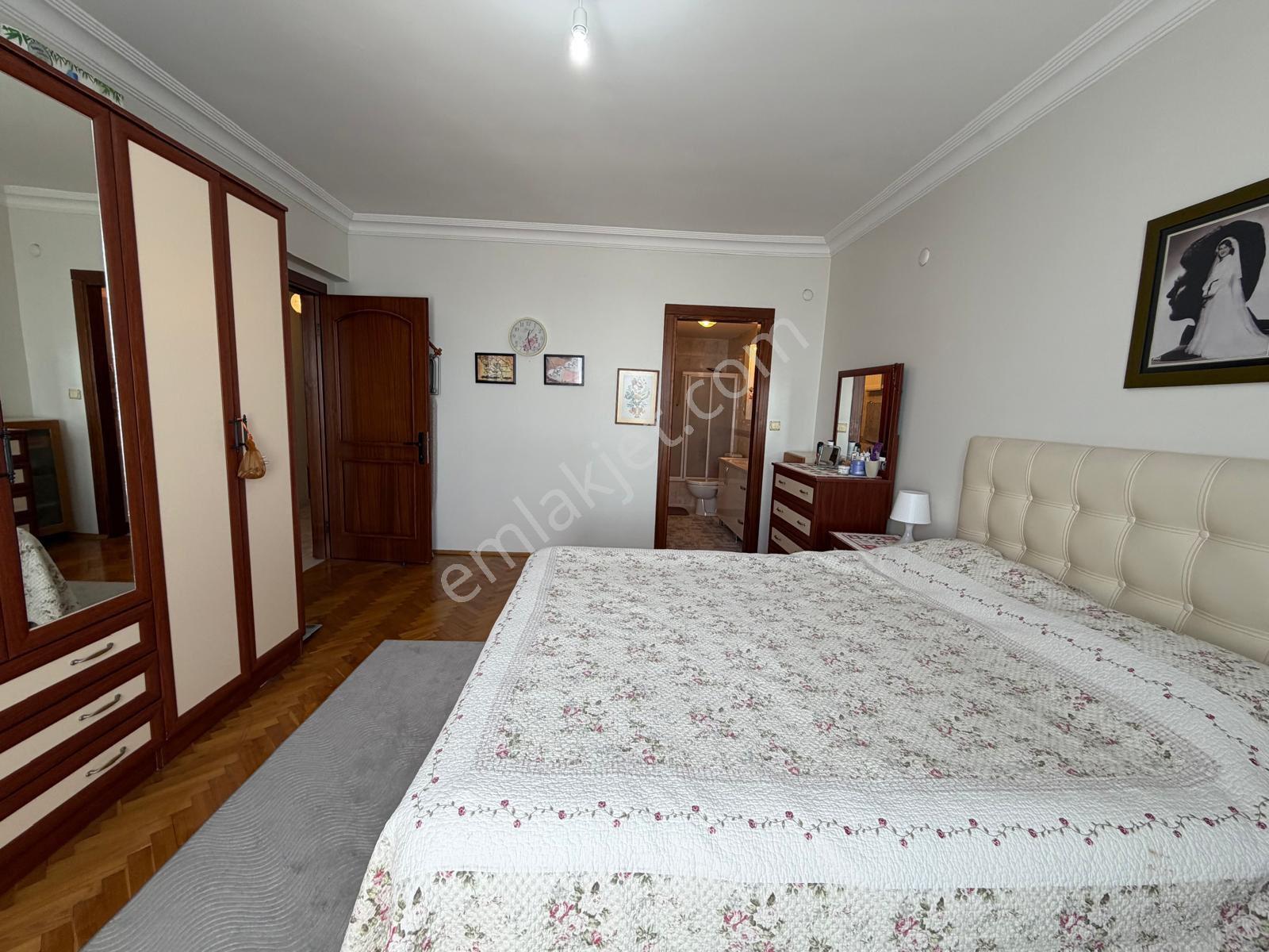 Yeşilkent 3 Sitesinde-deniz Ve Peyzaj Manzaralı-geniş Dubleks - Görsel 14