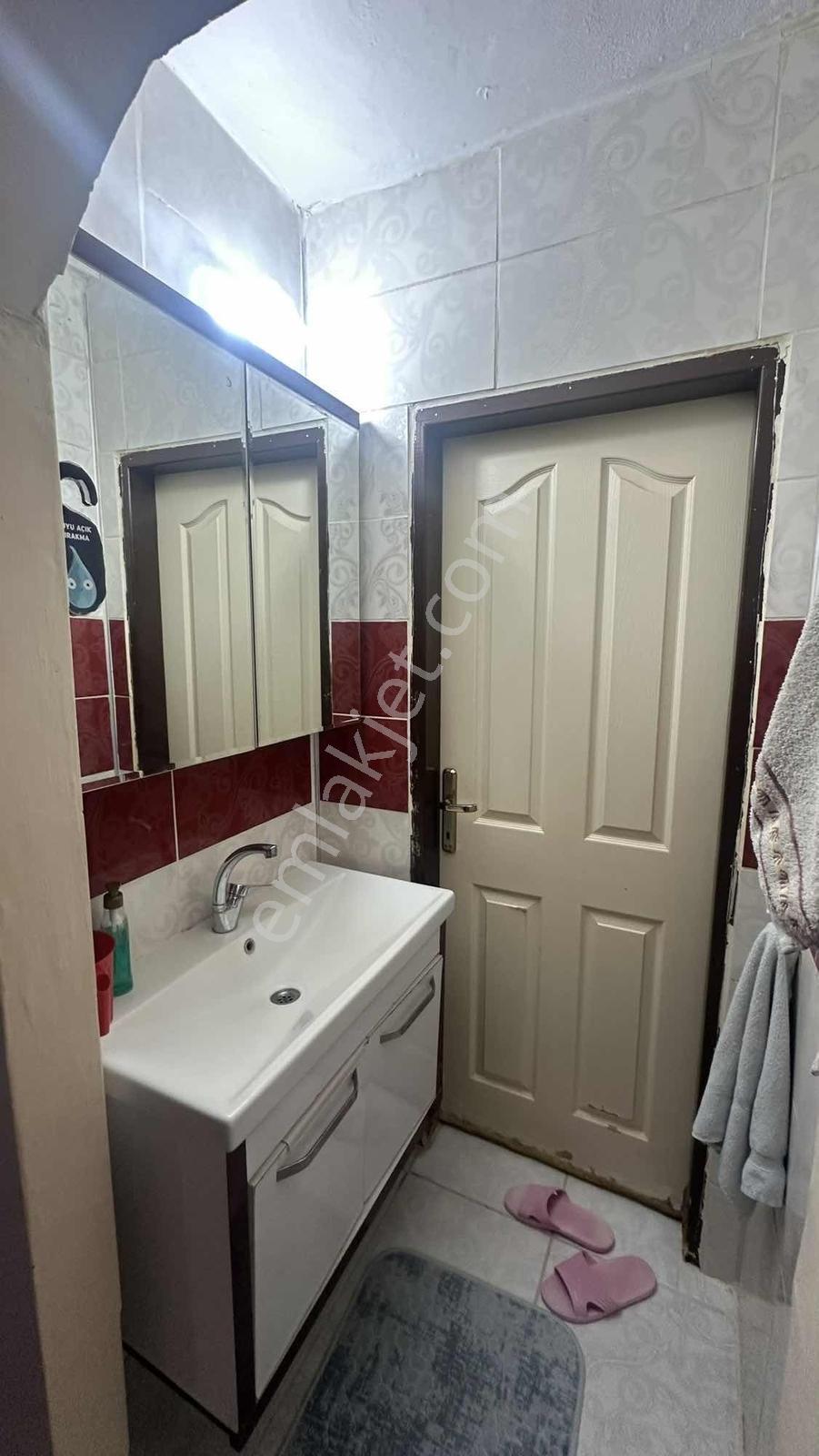 İmam Hatip Meydanı Yakını, Masrafsız, Geniş 4+1 Ara Kat Daire - Görsel 23