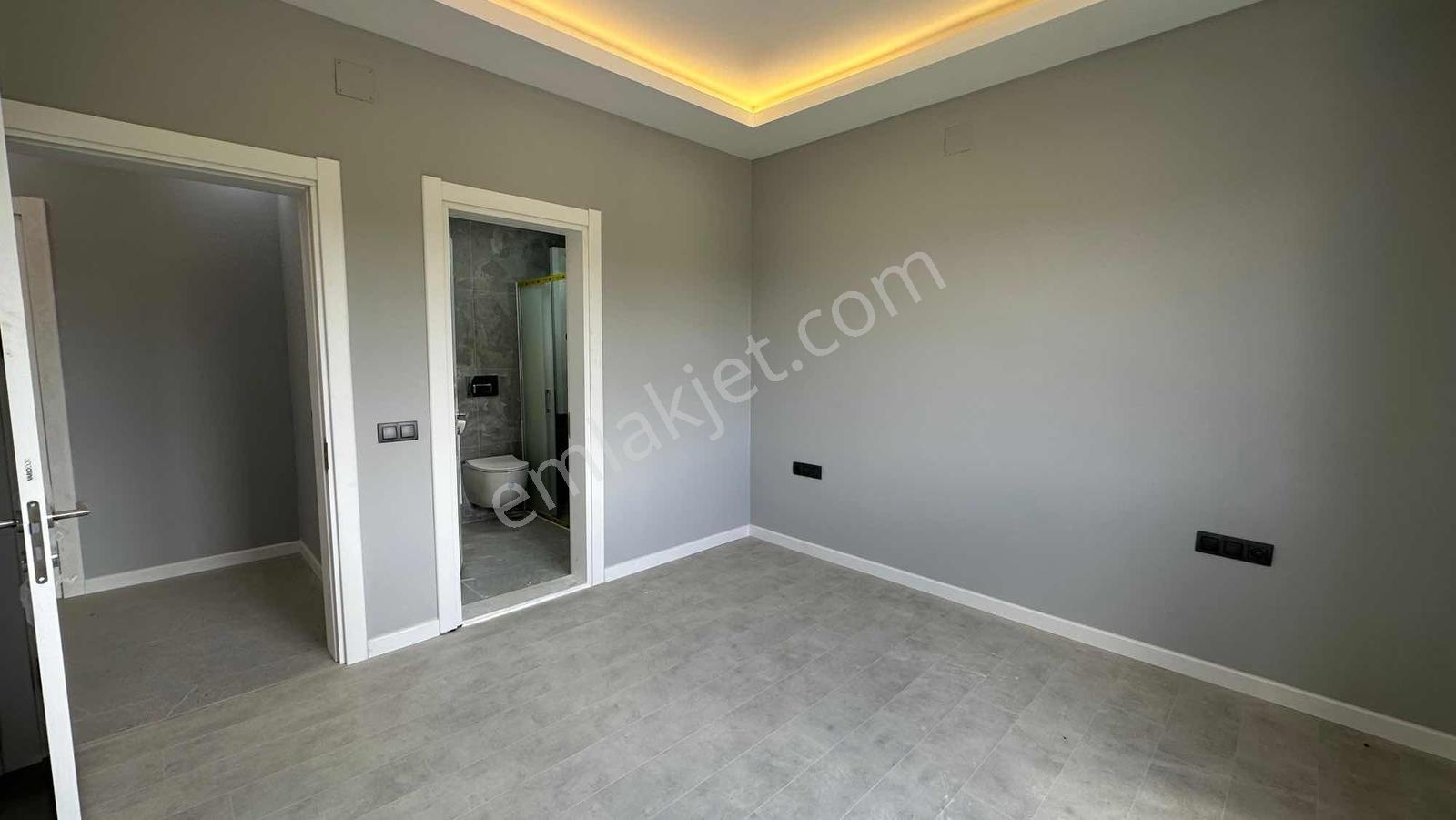 Emin Emlak Bor Bahçeli 6+2 Ultra Lüks 350 M2 Müstakil Ev - Görsel 9