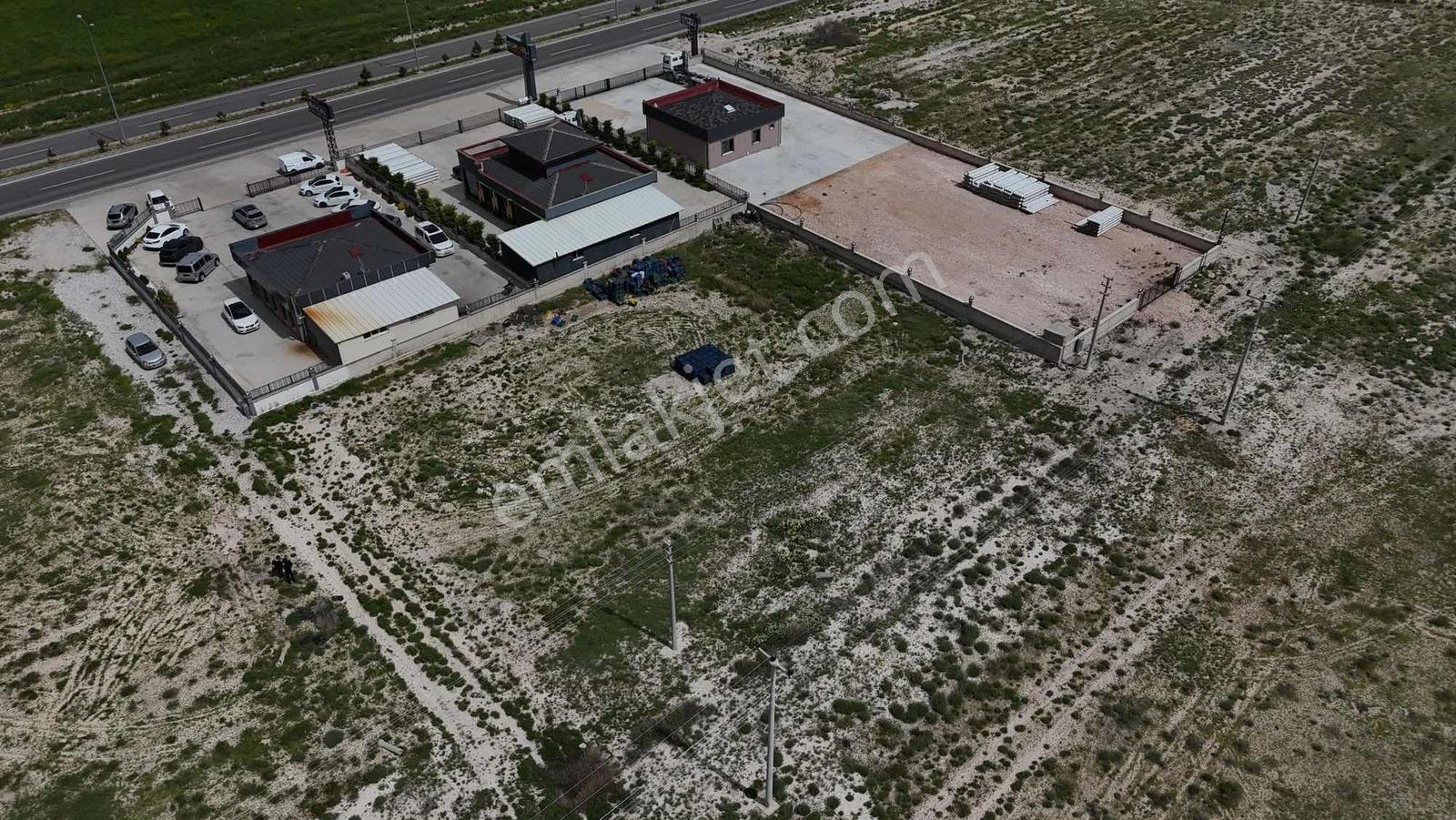 Emin Emlak Bor Kemerhisar Yolu Üzeri Köşe 843 M2 Satılık Arsa - Görsel 5