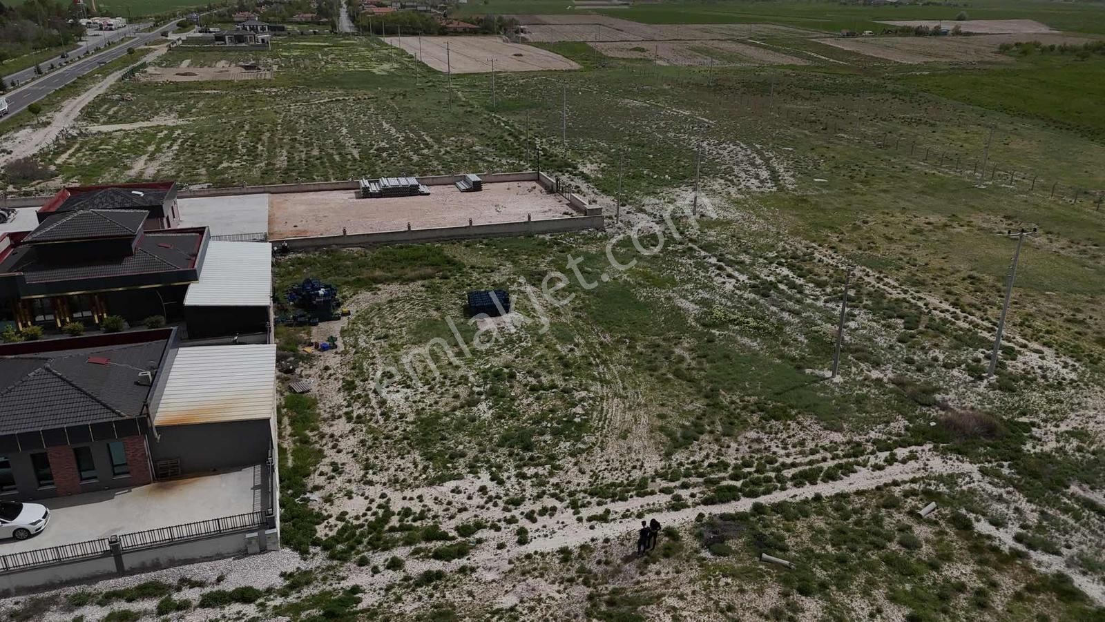 Emin Emlak Bor Kemerhisar Yolu Üzeri Köşe 843 M2 Satılık Arsa - Görsel 15