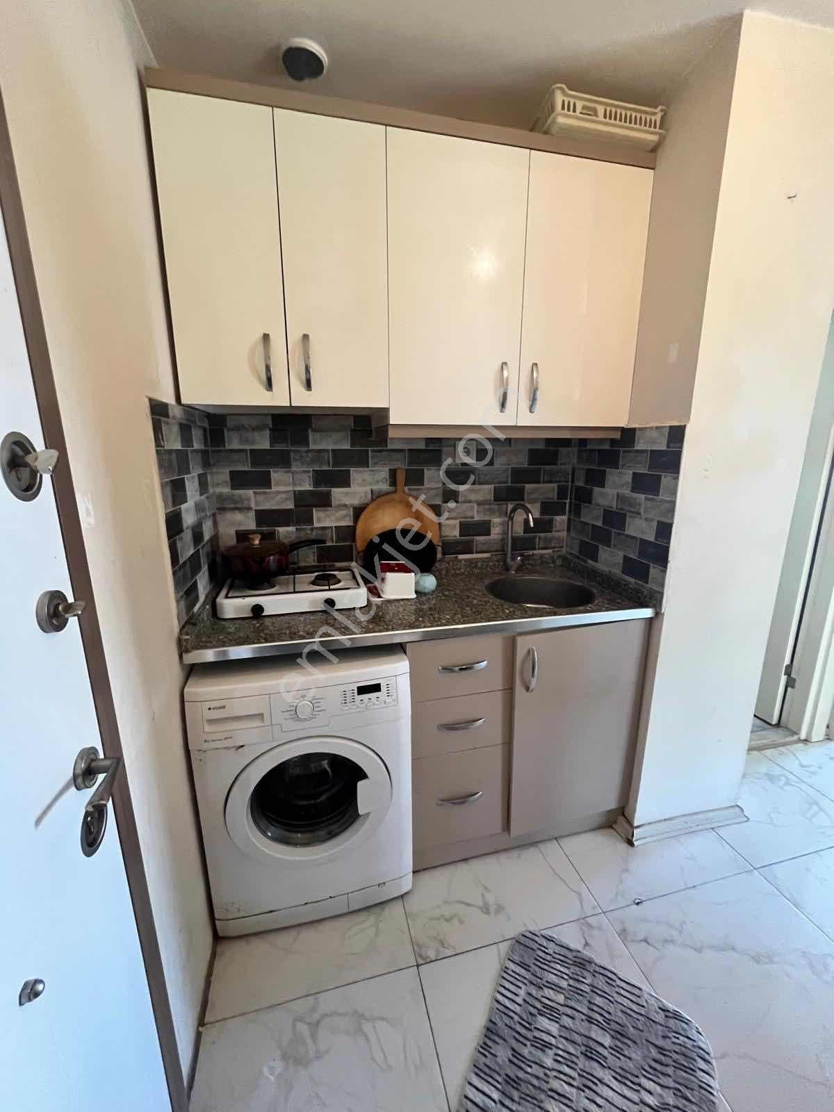 Arakat Asansörlü Full Eşyalı Güncel Kira Getirili 1+1 Satılık - Görsel 9