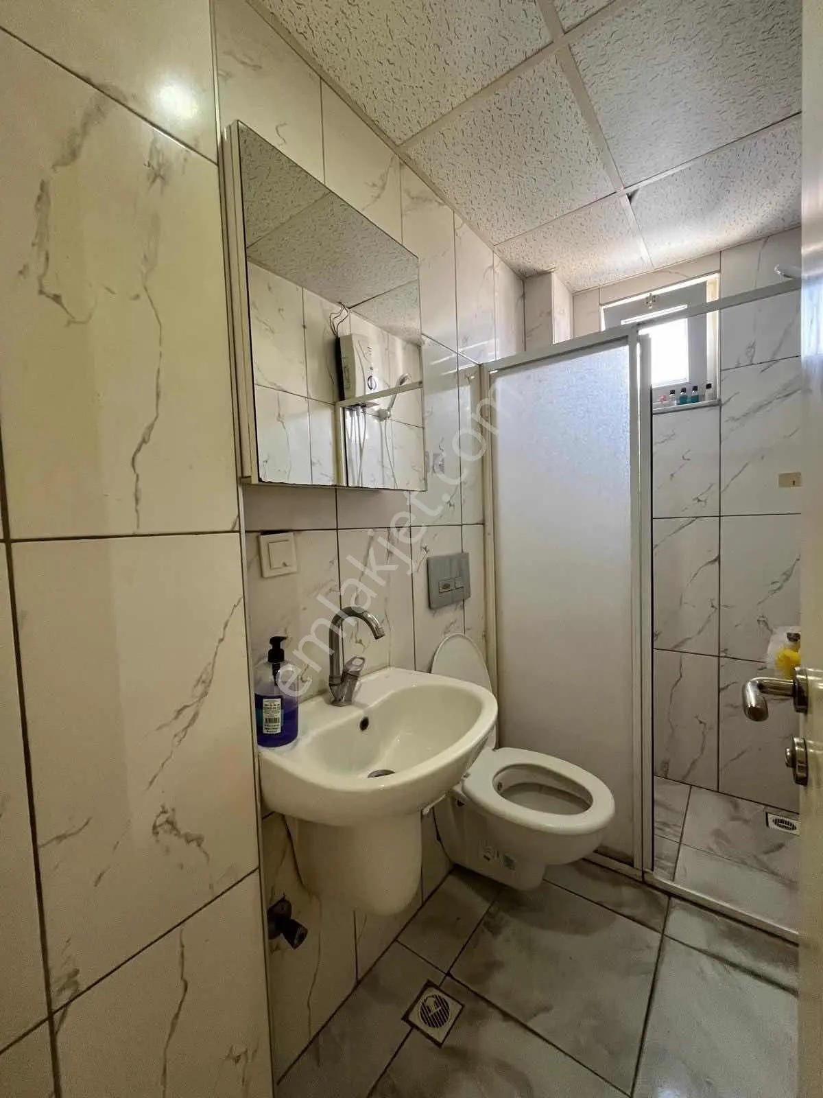 Arakat Asansörlü Full Eşyalı Güncel Kira Getirili 1+1 Satılık - Görsel 17