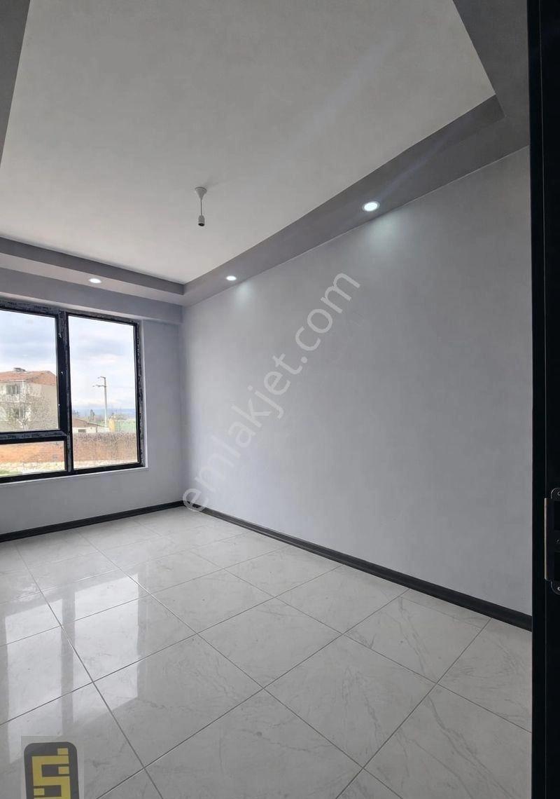 Eskişehir Sünbül İnşaat Emlak'tan Ö.garajlı Z.ısıtma Lüx 2+1 - Görsel 13