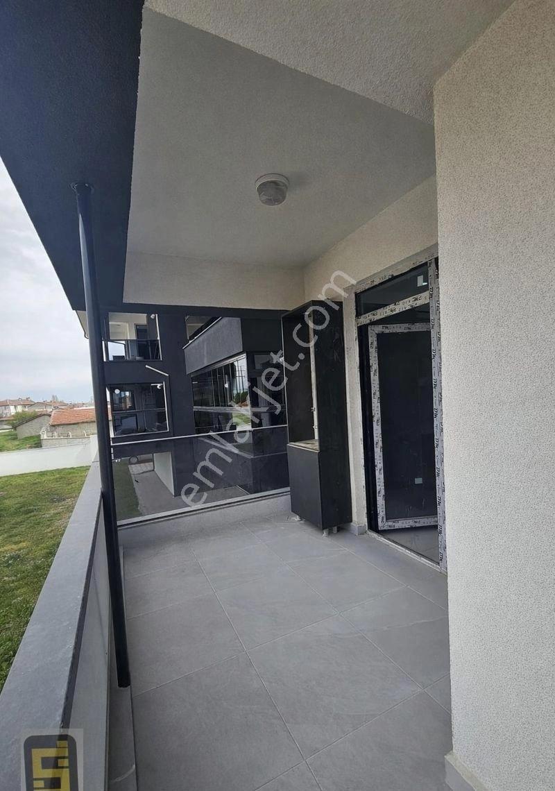 Eskişehir Sünbül İnşaat Emlak'tan Ö.garajlı Z.ısıtma Lüx 2+1 - Görsel 9