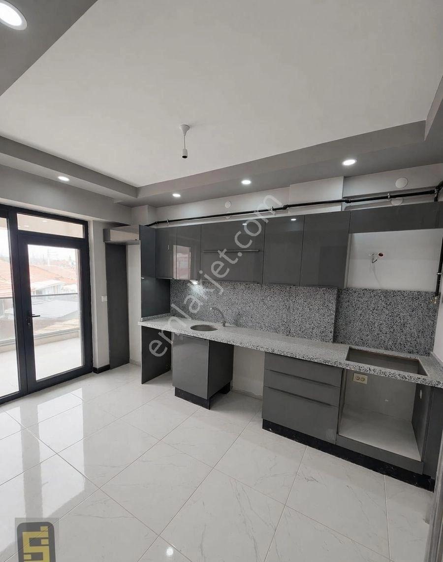 Eskişehir Sünbül İnşaat Emlak'tan Ö.garajlı Z.ısıtma Lüx 2+1