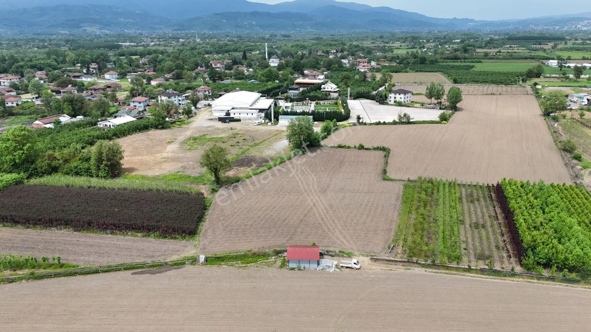 Düzce Çerkeztaşköprüde Satılık 5869 M2 Arazi