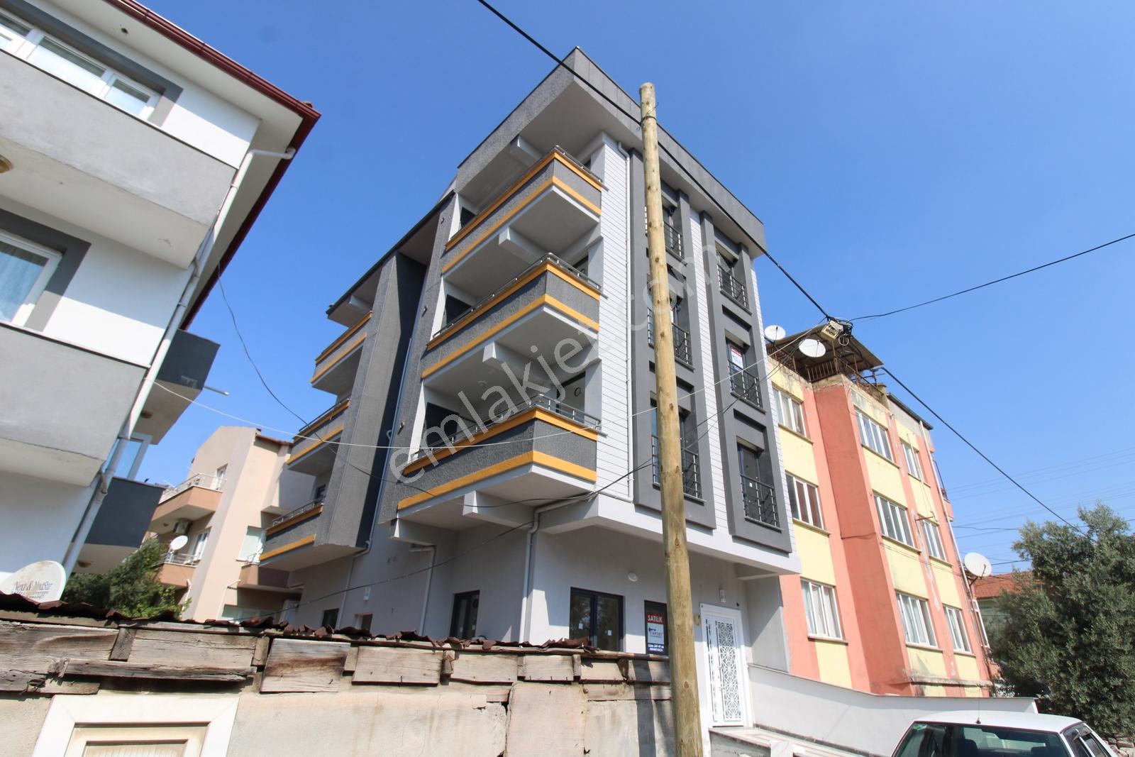 Startkey Yönden Asri Mezarlığı Yakını Geniş 1.1 Daire - Görsel 27