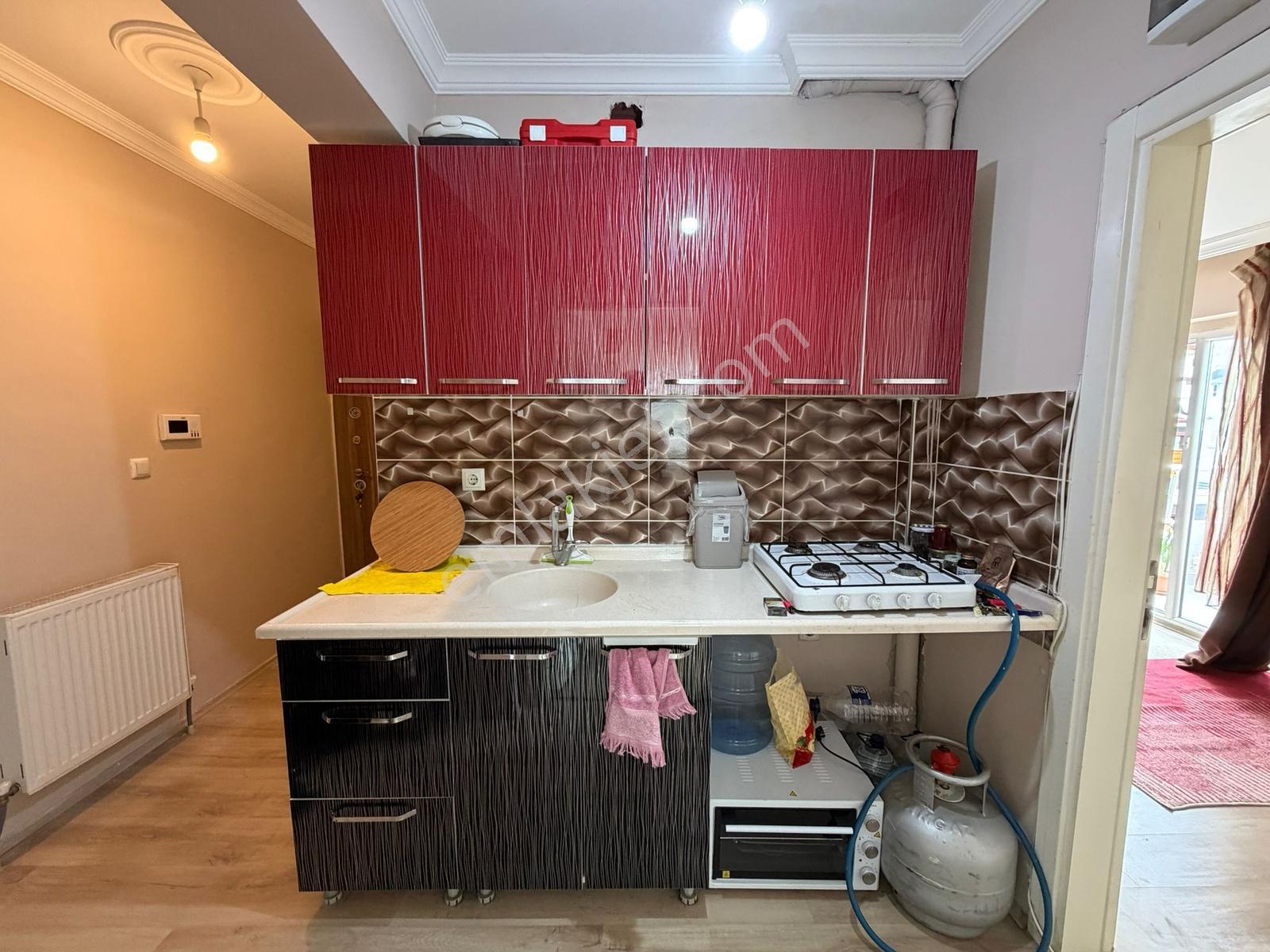 Meydan Muhtarlığı Karşısı Satılık Çift Kiracılı 2 Adet 1+1 - Görsel 21