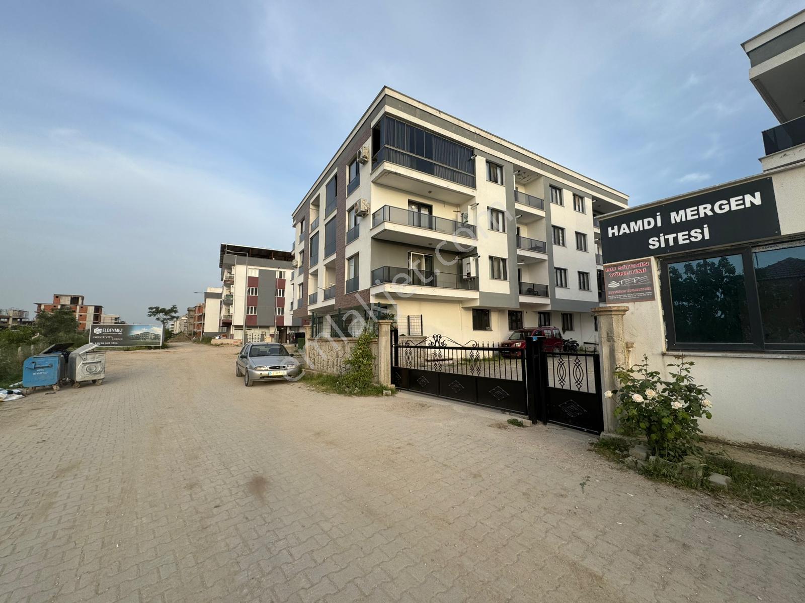 Manisa Yunusemre Muradiye 2+1 Eşyalı Kiralık Daire - Görsel 15