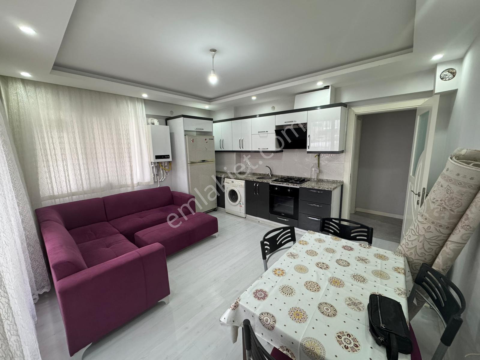 Manisa Yunusemre Muradiye 2+1 Eşyalı Kiralık Daire