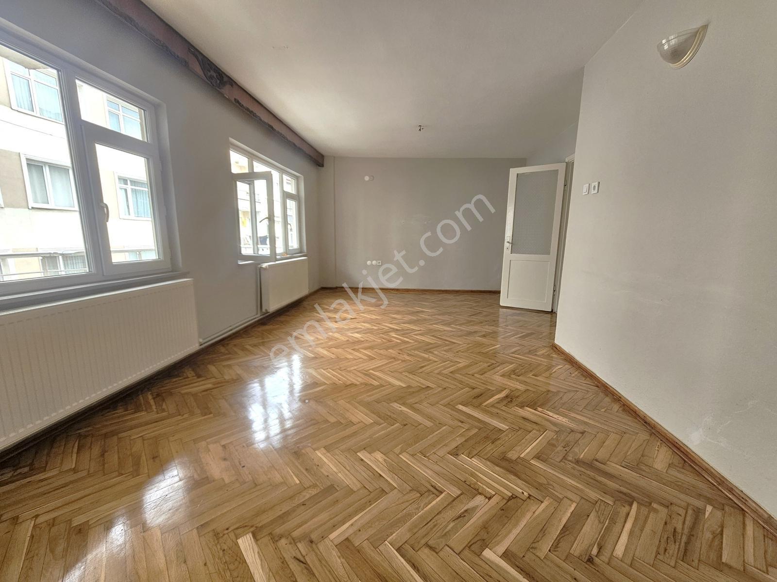 Ortacami Mah. Kolordu Cad. Merkezi Konum 2+1 Kombili Daire - Görsel 13