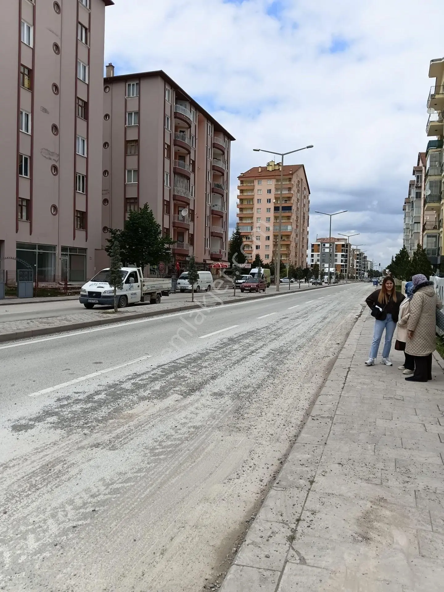 Yunuslu Mah.gümüştaş Sit.de Kat 4 De 3+1 Bakımlı Dairedir - Görsel 2