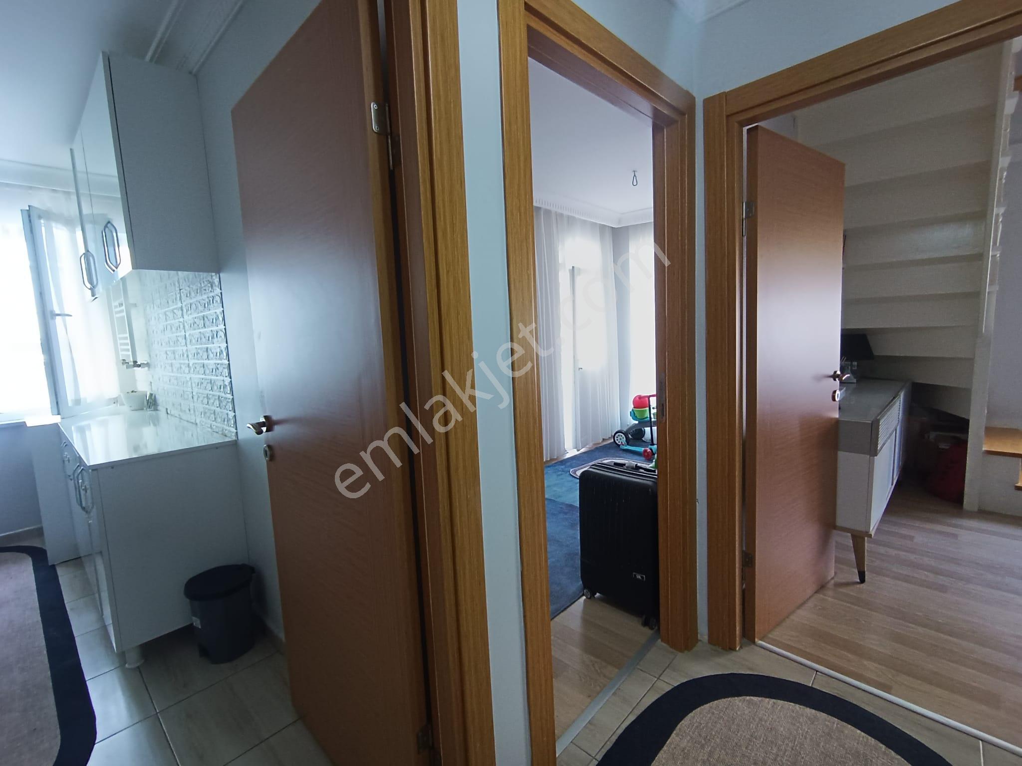 Bağcılar Meydana Yakın Yavuz Selim M. Ayrı Girişli 120 M²dubleks - Görsel 4