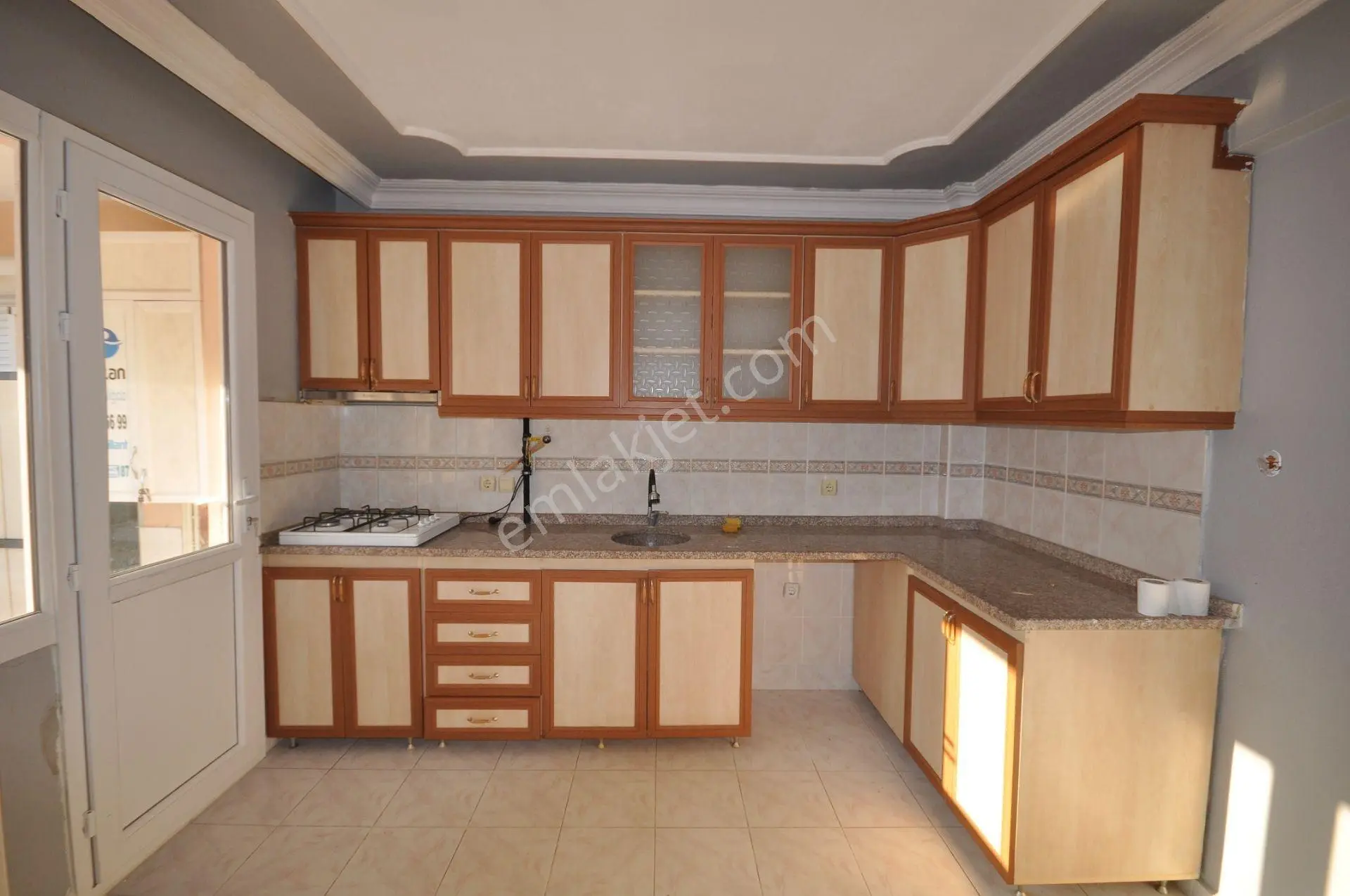 Söke Yenikent Mh. Karakaşlar Sitesinde Satılık 3+1 Daire