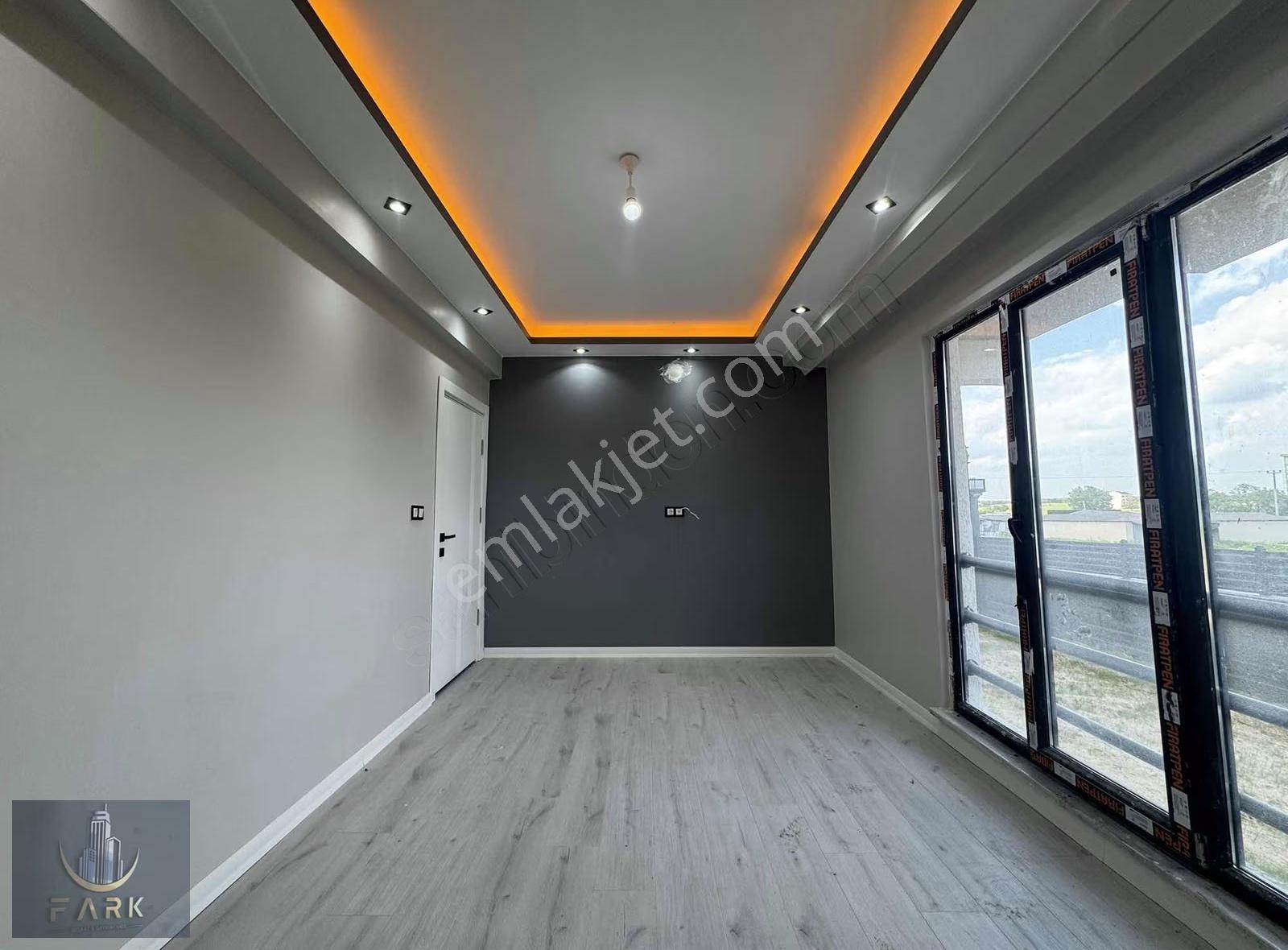 Satılık Full Ön Cephe 2+1 E.banyolu Yüksek Giriş