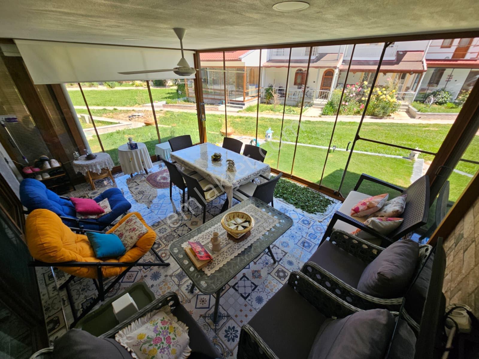 İzmir Dikili Salihleraltı Deniz Manzaralı 2+1 Satılık Villa - Görsel 13
