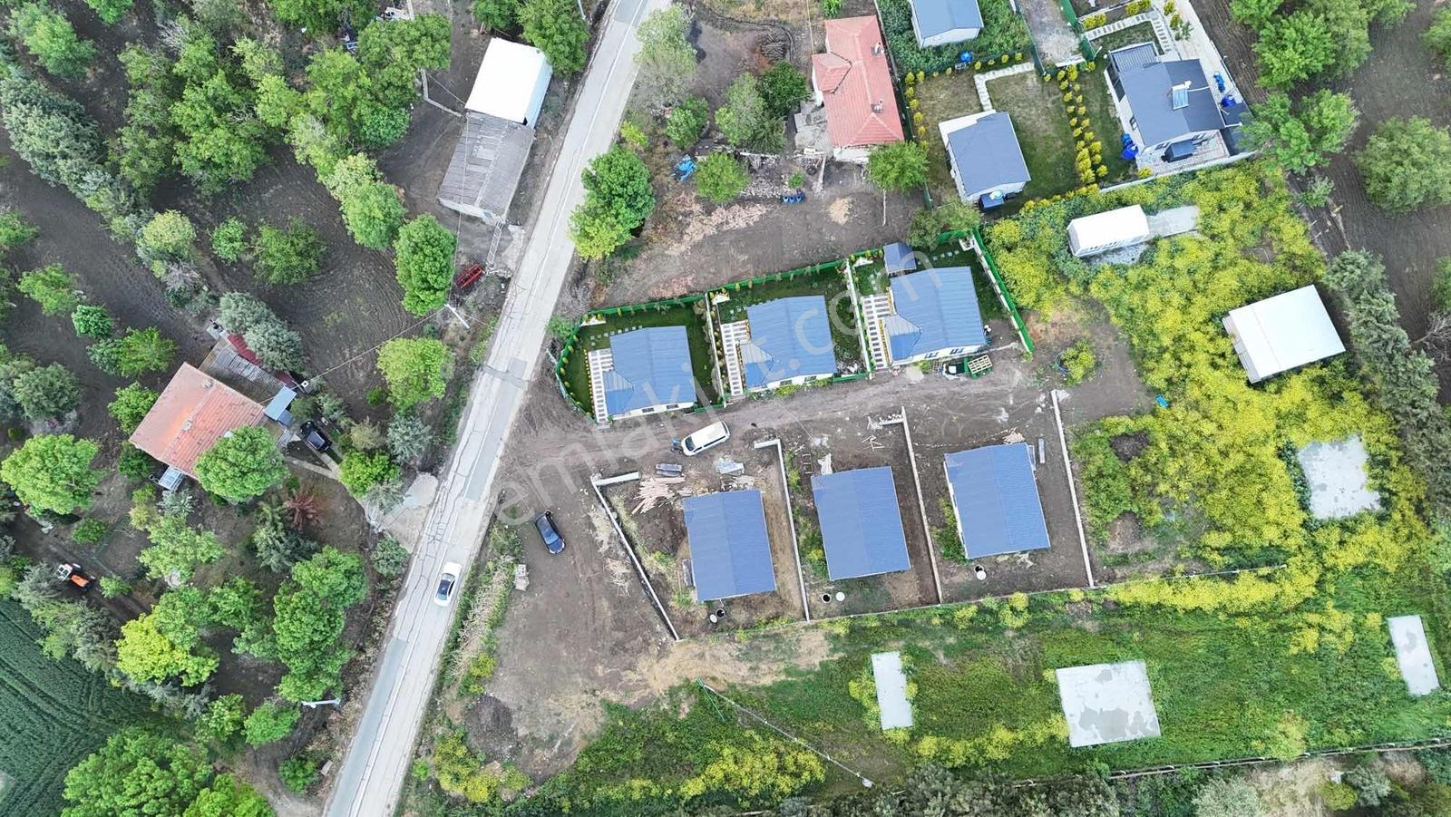 Köy İçinde Keyifli Yaşam Fırsatı 2+1 Bahçeli Prefabrik Ev - Görsel 15